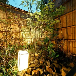 Villa Sei Kiyomizu Monzentei, Kyoto